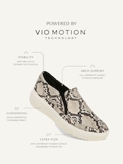 Vionic Kearny Wide Fit Slip-On Trainers - Image 10 of 11