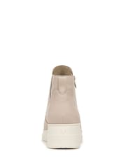 Vionic Uptown Sur Wide Fit Leather Ankle Boots - Image 3 of 11