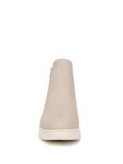 Vionic Uptown Sur Wide Fit Leather Ankle Boots - Image 8 of 11