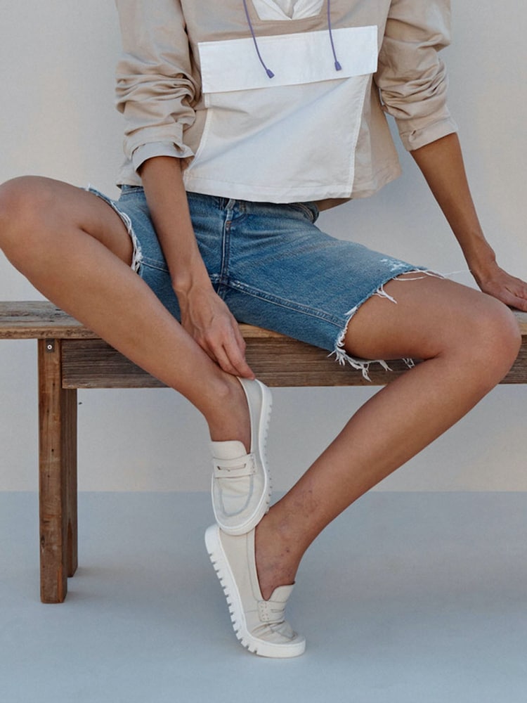 Creme - Vionic – Uptown – Loafers in normaler Passform aus Leder - Bild 2 von 10 Creme - Vionic – Uptown – Loafers in normaler Passform aus Leder - Bild 2 von 10