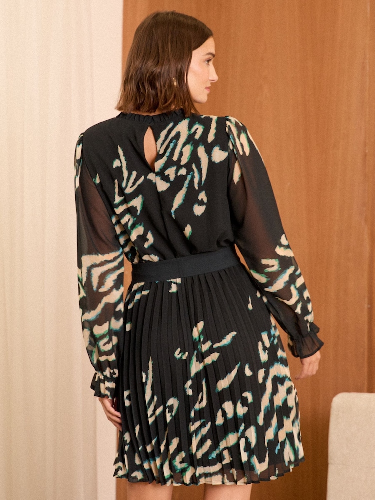 Love & Roses Black Animal Petite Printed V-Neck Tie Belt Long Sleeve Mini Dress - Image 4 of 4 Love & Roses Black Animal Petite Printed V-Neck Tie Belt Long Sleeve Mini Dress - Image 4 of 4