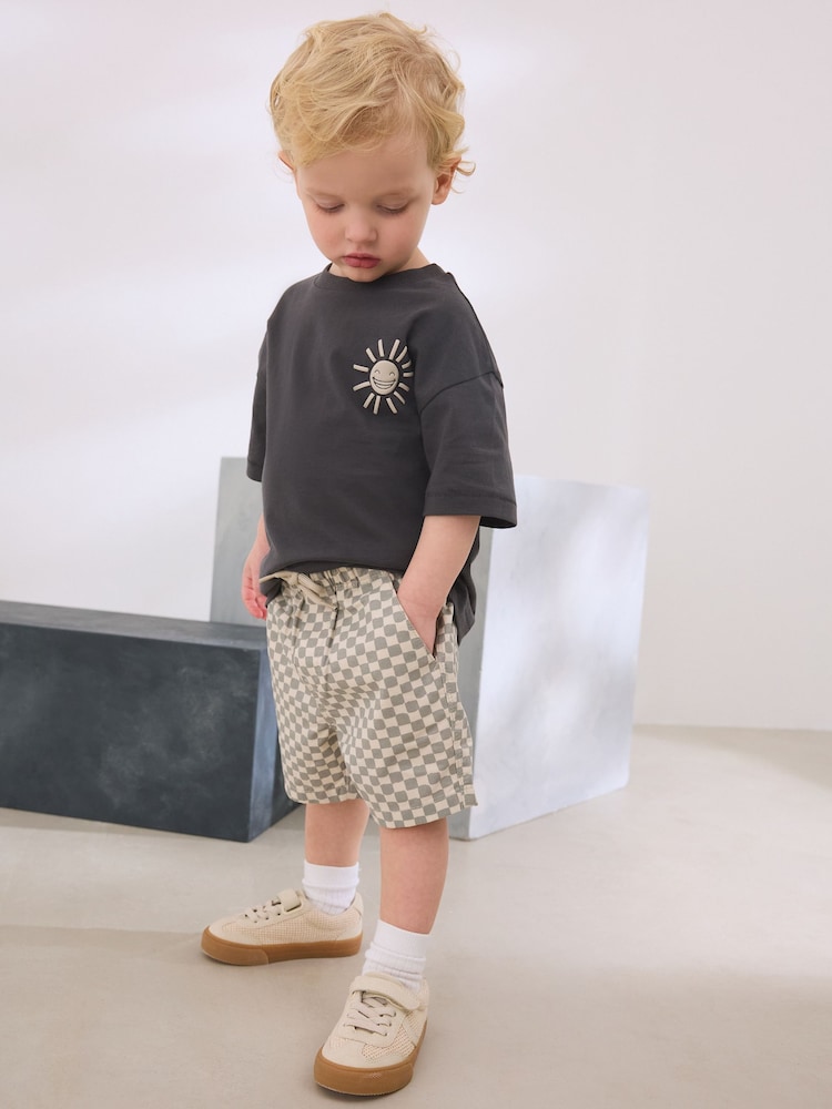 Neutral Checkerboard 100% Cotton T-Shirt and Shorts Set (3mths-7yrs) - Image 3 of 6