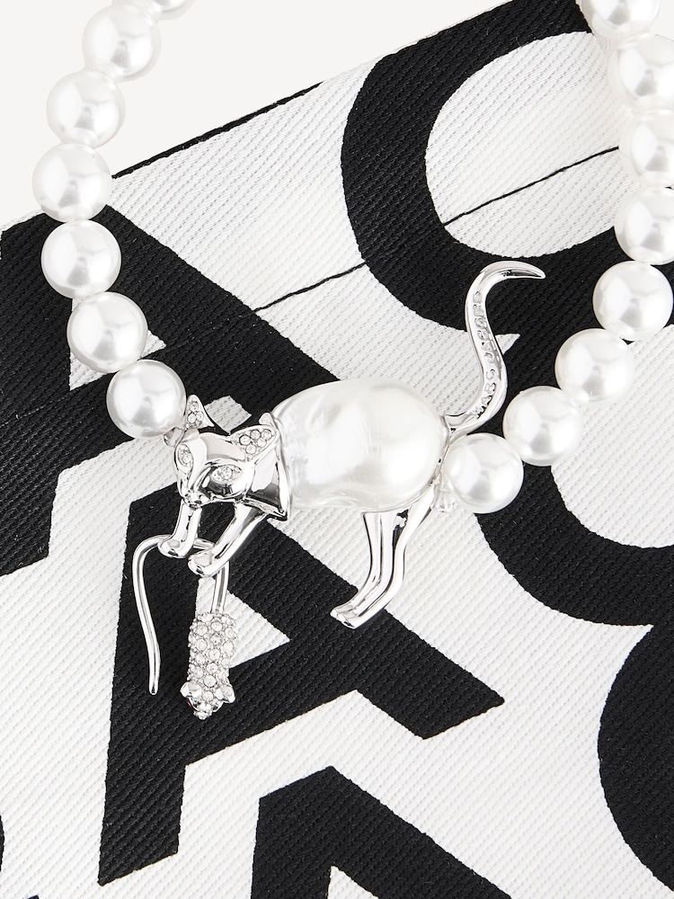 Marc Jacobs Silver Tone Cat and Mouse Pearl Bracelet - Image 2 of 3