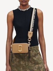 Marc Jacobs Camel The Snapshot Cross-Body Bag - Image 8 of 8