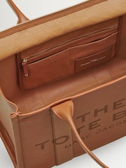 Marc Jacobs Tan Large Tote Bag - Image 8 of 8