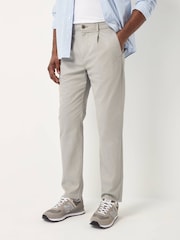 Blanco crudo - Lightweight Stretch Chino Trousers - Imagen 1 de 10
