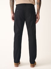 Negro - Lightweight Stretch Chino Trousers - Imagen 2 de 10