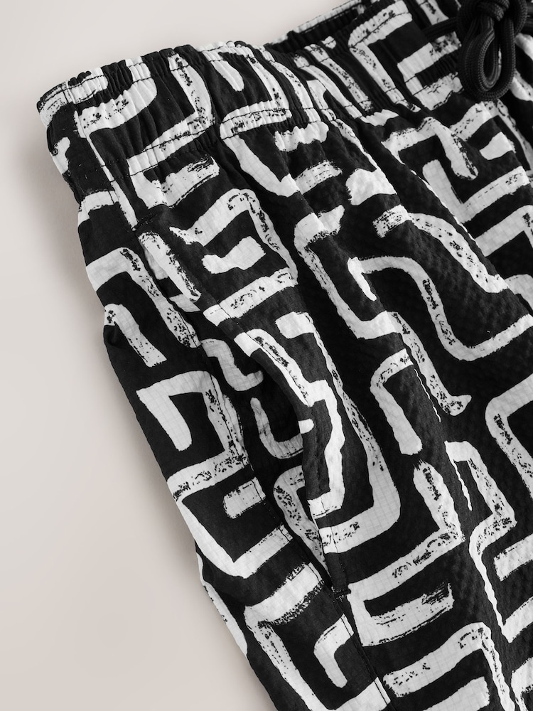 Black/White Printed Seersucker Swim Shorts - Image 9 of 9