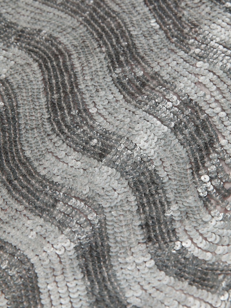 ILTA – Maxikleid mit Paillettenbesatz und Schlüssellochausschnitt hinten - Bild 6 von 6 ILTA – Maxikleid mit Paillettenbesatz und Schlüssellochausschnitt hinten - Bild 6 von 6