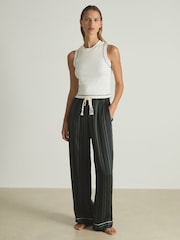 Reiss Ivory/Navy Lea Cotton With Stretch Contrast-Stitch Vest - Image 3 of 6