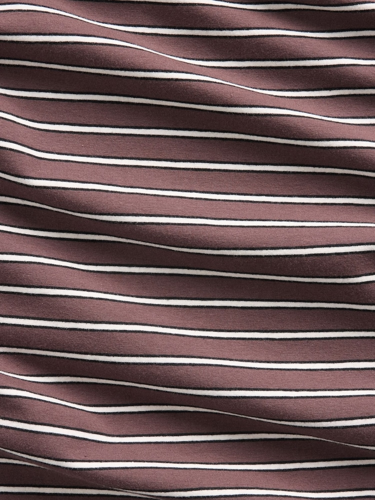 Gap Brown Stripe CloseKnit Jersey Short Sleeve T-Shirt - Image 4 of 4 Gap Brown Stripe CloseKnit Jersey Short Sleeve T-Shirt - Image 4 of 4