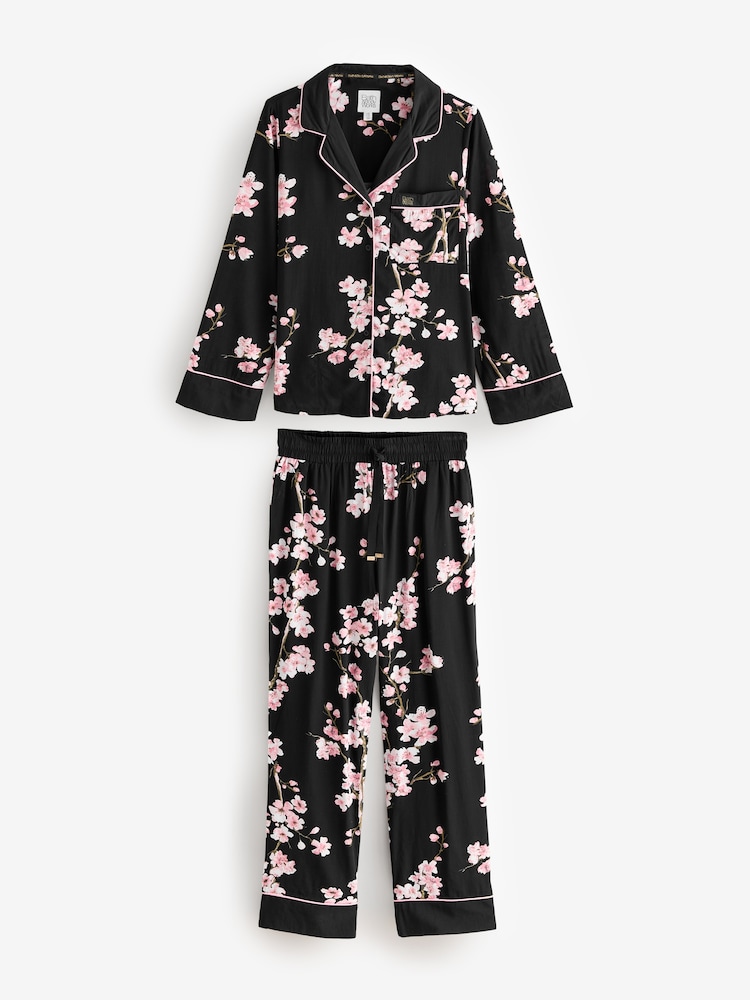 Bath & Body Works Black Japanese Cherry Blossom Button Through Pyjama Set - Image 6 of 11