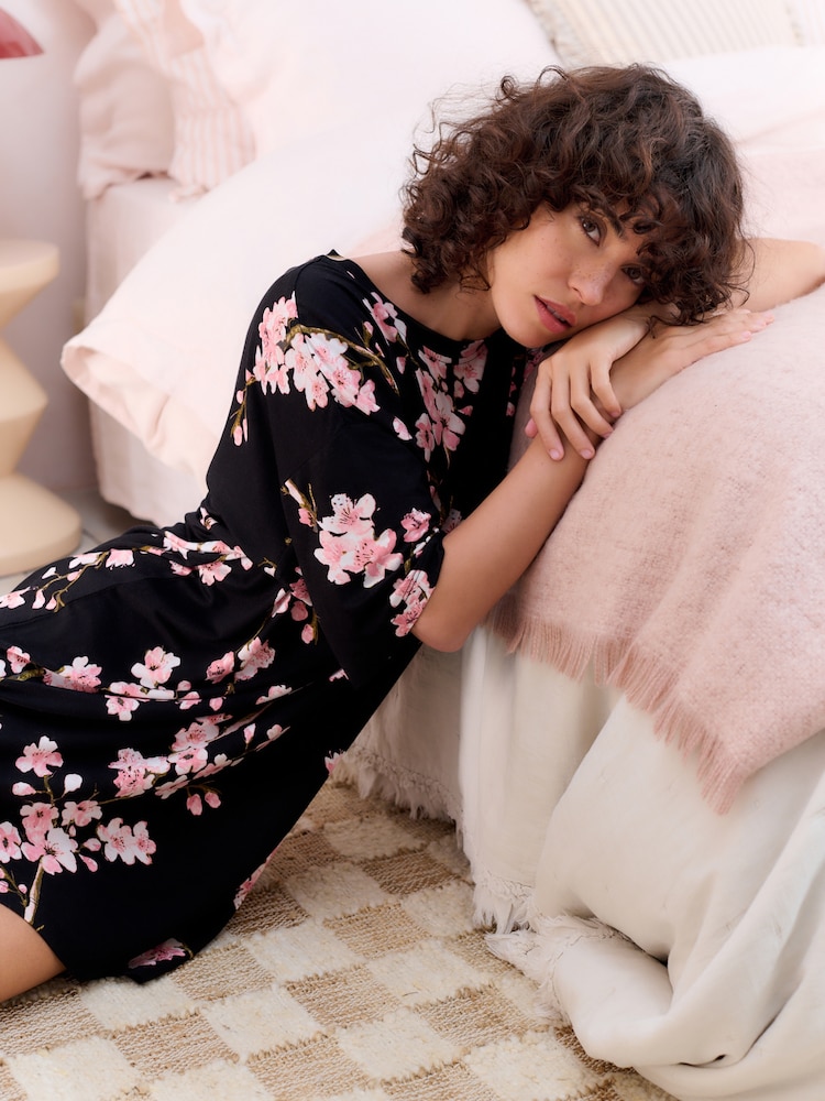 Bath & Body Works Black Japanese Cherry Blossom Night T-Shirt - Image 1 of 7