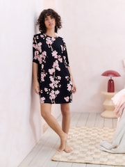 Bath & Body Works Black Japanese Cherry Blossom Night T-Shirt - Image 2 of 7
