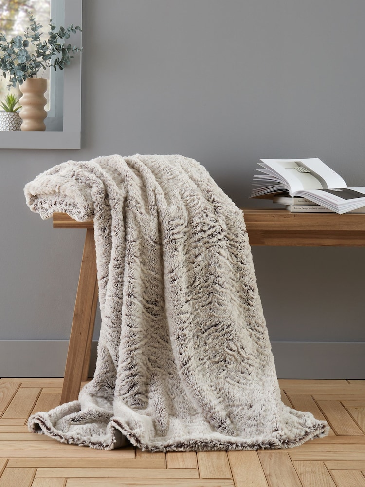 Catherine Lansfield pele sintética Wolf Blanket Throw - Imagem 1 de 4