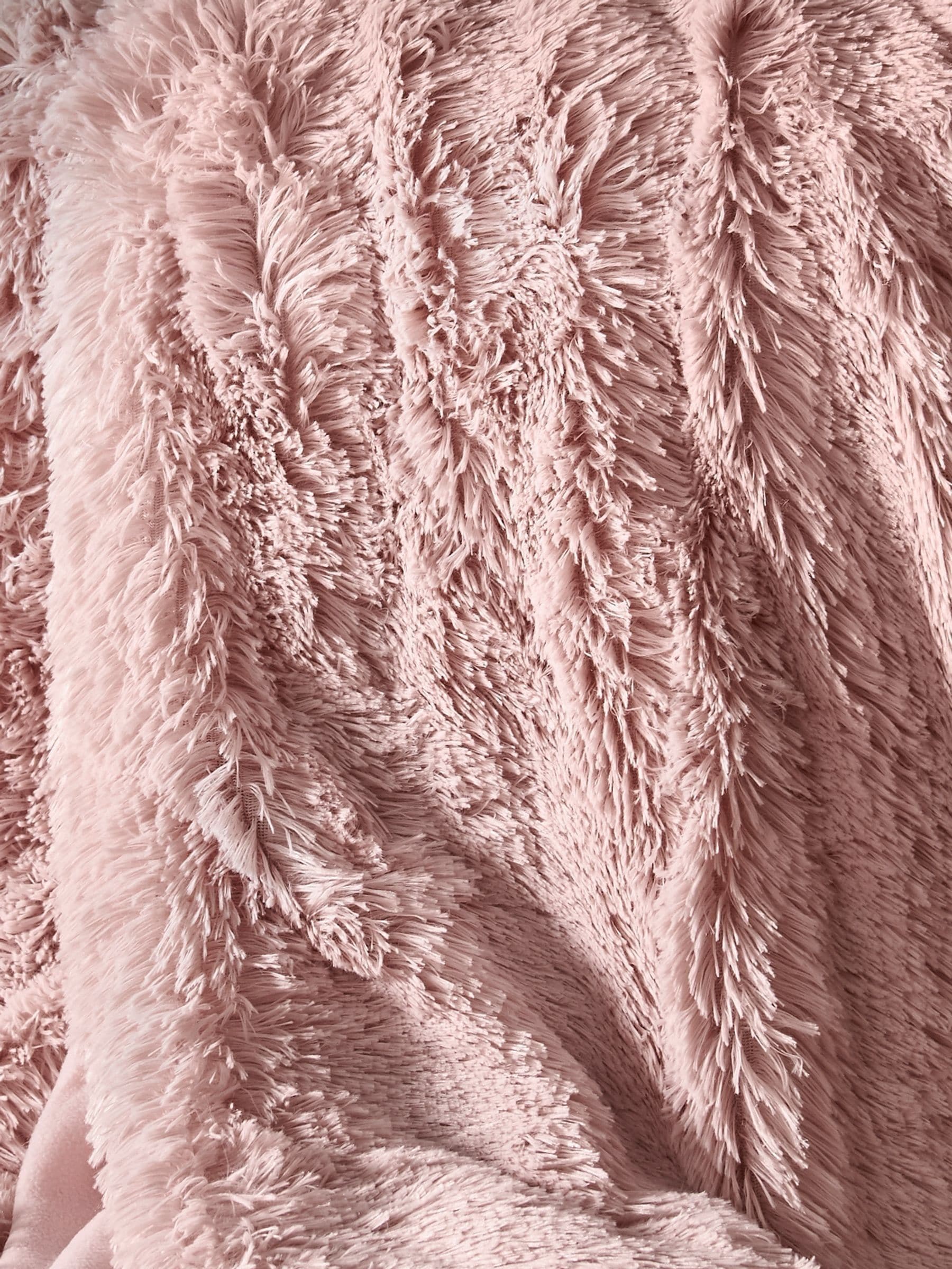 Catherine Lansfield Faux Fur Throw - Thumbnail 3