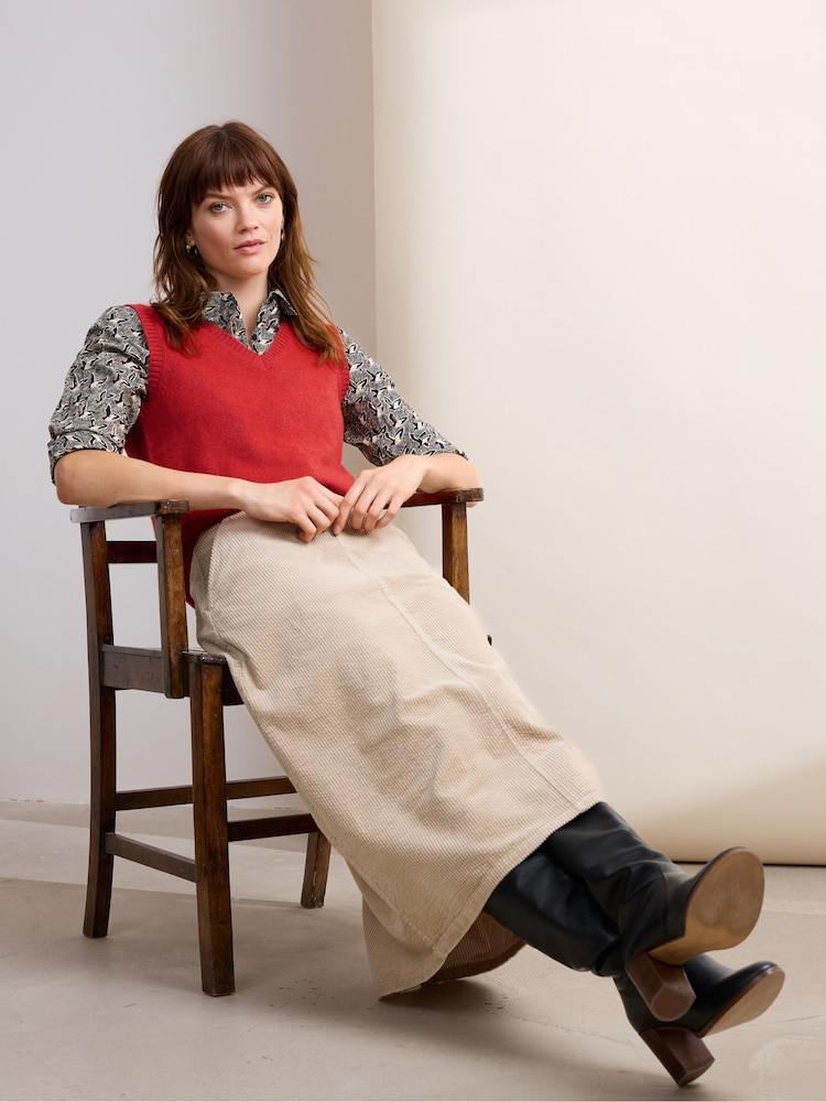 Seasalt Cornwall East View Vest V-Neck Vest - Image 4 of 7