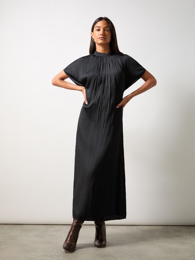 Ro&Zo Black High Neck Plisse Dress - Image 1 of 3