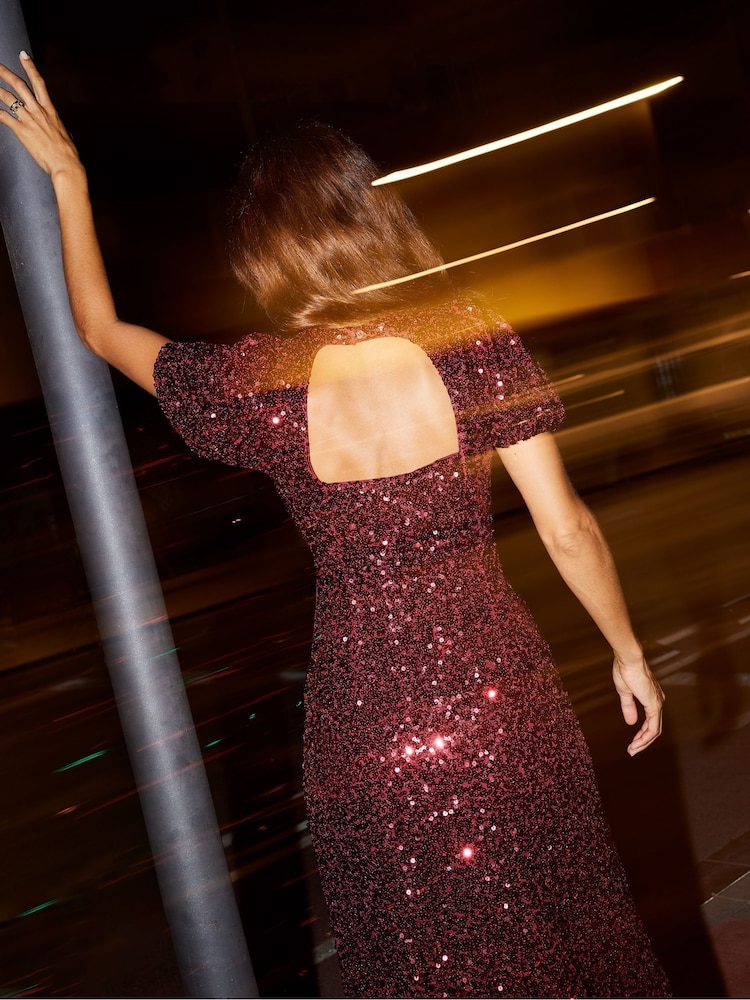 Ro&Zo Red Eden Sequin Puff Sleeve Midi Dress - Image 2 of 3