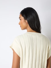 Ro&Zo Cream Ribbed Knit Vest - Image 4 of 5