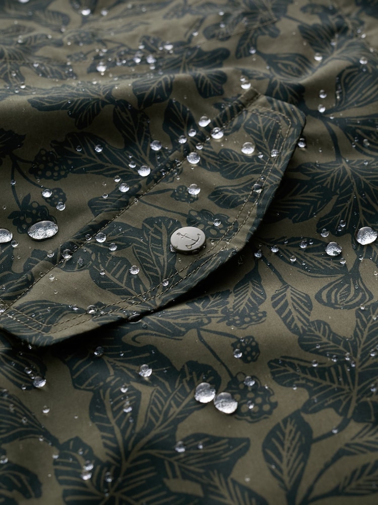 Seasalt Cornwall Green Plant Waterproof Hunter 2 Coat - Image 5 of 5