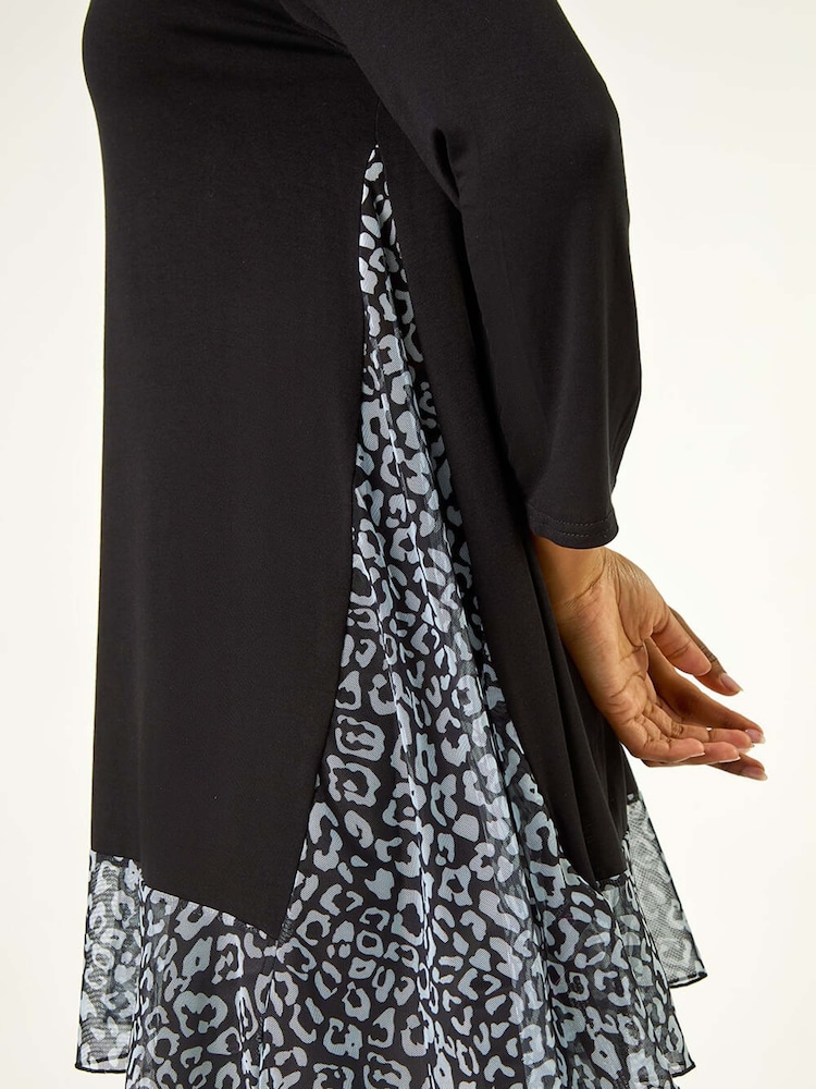 Schwarz - Roman Stretch-Top mit Animal Print und kontrastierendem Mesh-Saum - Bild 5 von 5