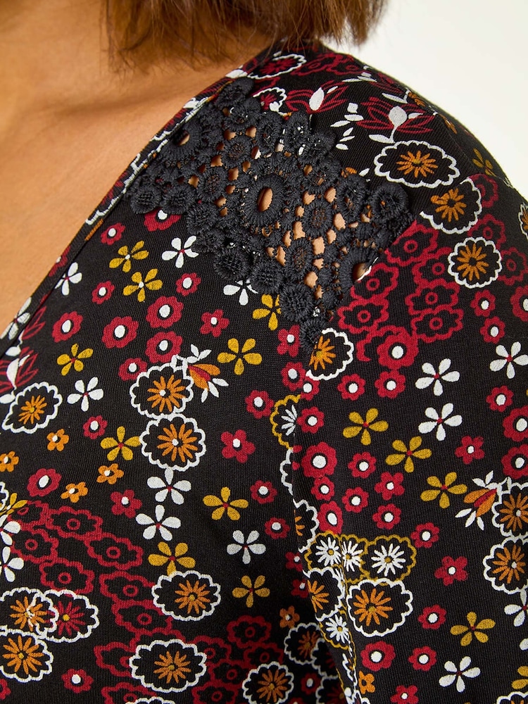 Roman Red Floral Print Lace Trim Dress - Image 5 of 5