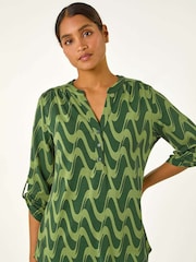 Roman Green Geometric Print Stretch Blouse - Image 2 of 5