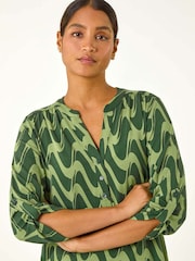 Roman Green Geometric Print Stretch Blouse - Image 4 of 5