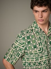 Green Watercolour Printed Short Sleeve 100% Cotton Shirt - Image 1 of 9