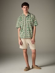 Green Watercolour Printed Short Sleeve 100% Cotton Shirt - Image 2 of 9