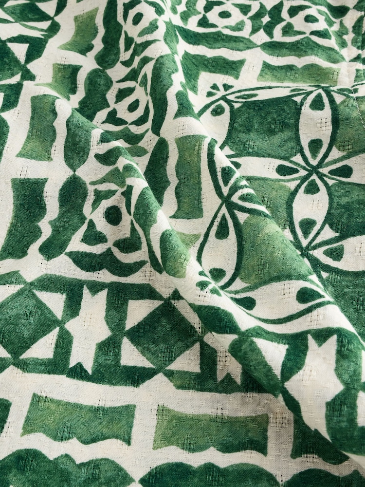 Green Watercolour Printed Short Sleeve 100% Cotton Shirt - Image 9 of 9