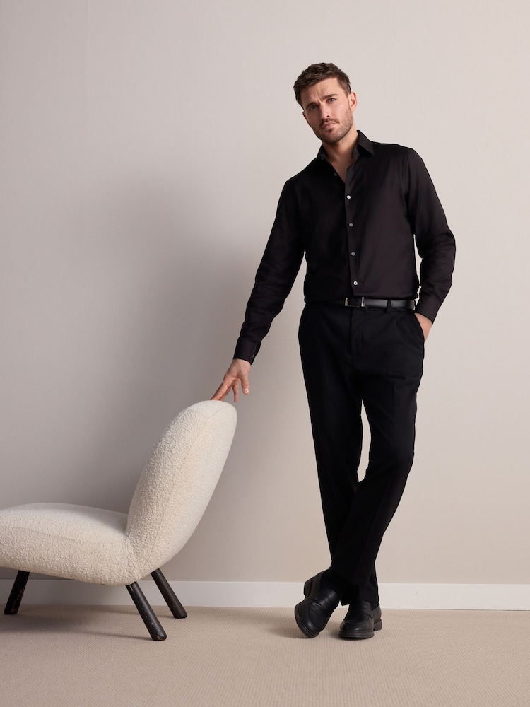 Schwarz - Reguläre Passform - Signature 100% Cotton with Textured Smart Shirt - Bild 2 von 7