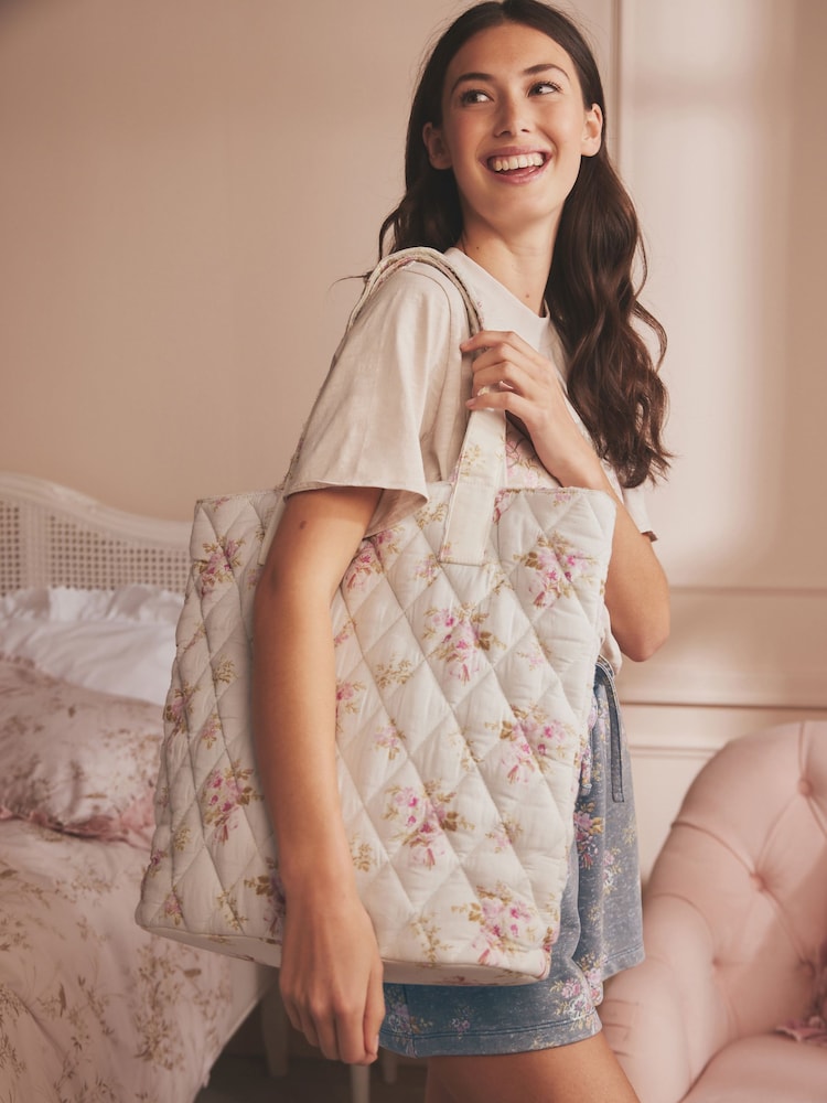 Shabby Chic by Rachel Ashwell® Floral Quilted Shopper - Image 2 of 3 Shabby Chic by Rachel Ashwell® Floral Quilted Shopper - Image 2 of 3