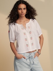 White Floral Embroidered Puff Short Sleeve Top - Image 3 of 7