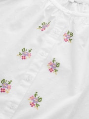 White Floral Embroidered Puff Short Sleeve Top - Image 6 of 7