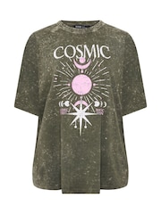 Yours Curve Green Acid Wash Cosmic Oversized T-Shirt - Image 5 of 6
