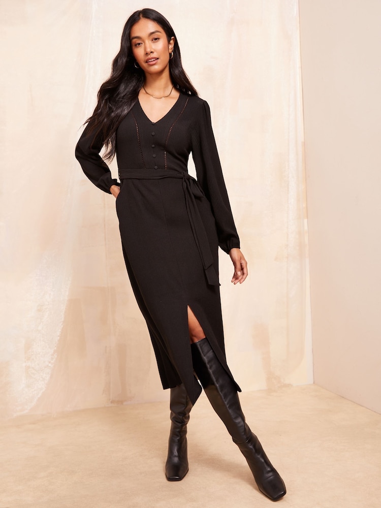 Schwarz - Friends Like These Strukturiertes Midi-Kleid mit Besatz - Bild 1 von 4 Schwarz - Friends Like These Strukturiertes Midi-Kleid mit Besatz - Bild 1 von 4