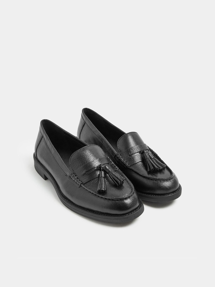 Yours Curve Black Wide Fit Tassel Trim Leather Loafers - Image 2 of 4 Yours Curve Black Wide Fit Tassel Trim Leather Loafers - Image 2 of 4