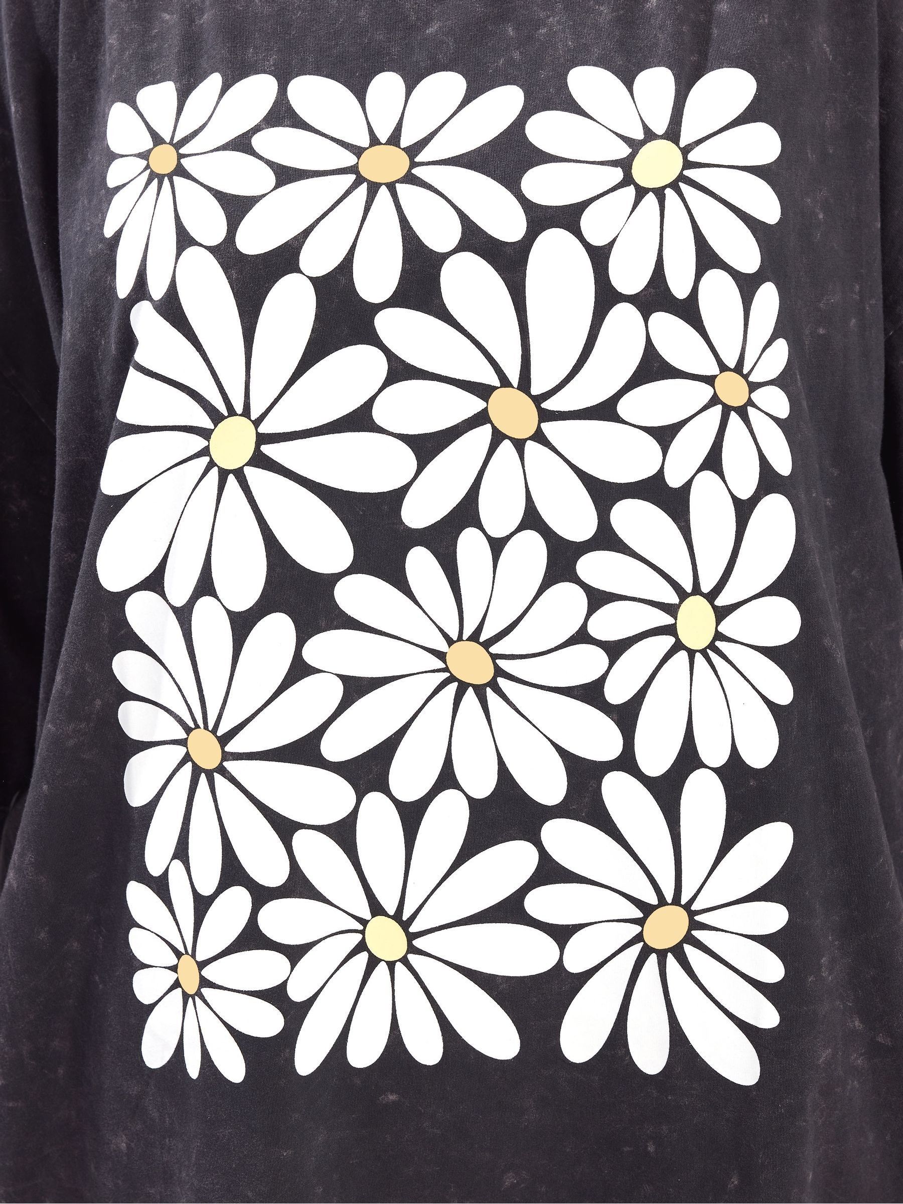 Daisy⁂ Buy Yours Curve Grey Acid Wash Boxy Daisy Print T-Shirt from Next USA