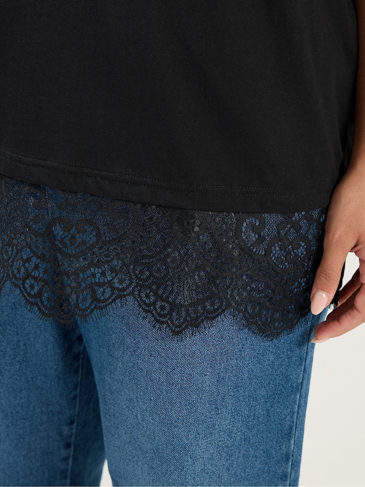 Yours Curve Black Lace T-Shirt - Image 4 of 4