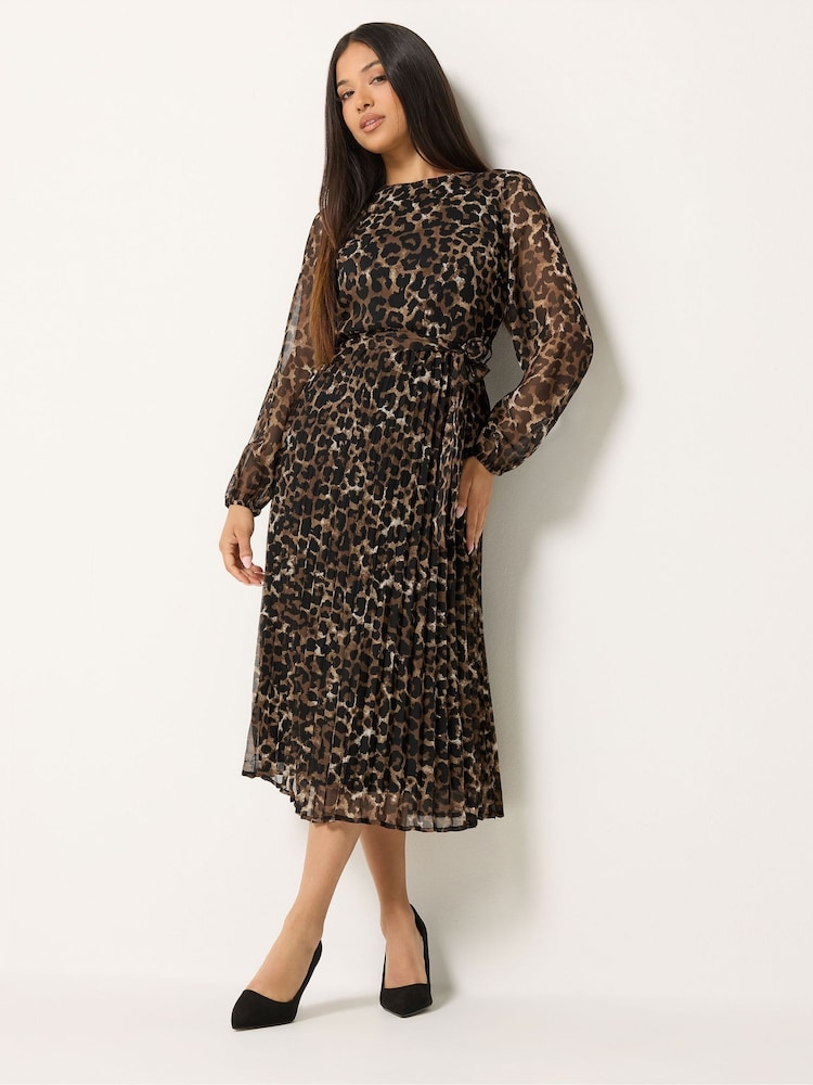 M&Co Brown Petite Printed Pleated Chiffon Dress - Image 1 of 6 M&Co Brown Petite Printed Pleated Chiffon Dress - Image 1 of 6