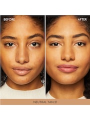 bareMinerals Matte Foundation SPF 15 - Image 3 of 5