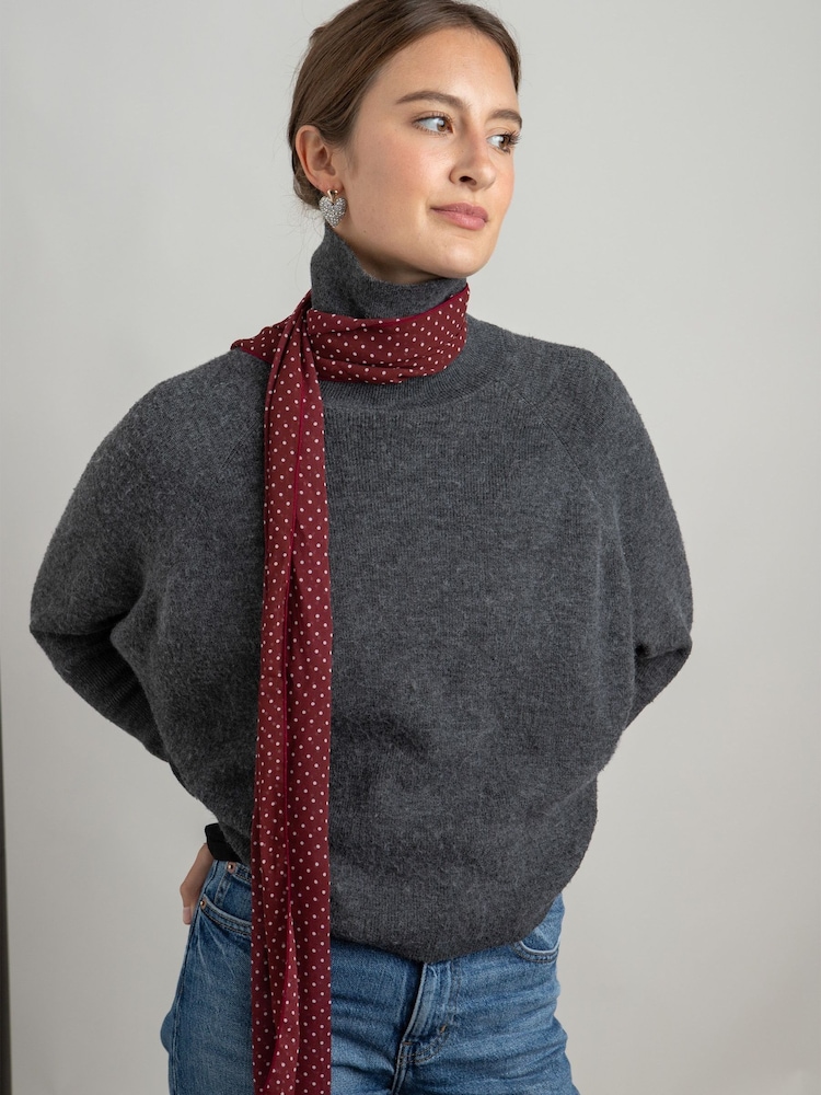 Aela Skinny Red Scarf - صورة 1 من 5 Aela Skinny Red Scarf - صورة 1 من 5