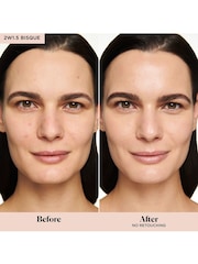 Laura Mercier Flawless Lumière Radiance Perfecting Foundation - Image 4 of 5