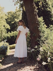 Laura Ashley White Ruffle Sleeve 100% Cotton Dress with Lace Trims - Image 9 of 17