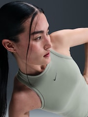 Top sin mangas ajustado One DriFIT de Nike - Imagen 5 de 5