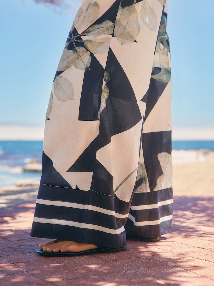 Monochrome Shirred Bandeau Jumpsuit - Image 6 of 9