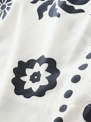 Monochrome Shell Top With Linen - Image 7 of 7