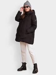 Seraphine Maternity Short Chevron Puffer Black Coat - Image 6 of 14